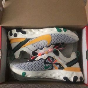 Nike React Element 55